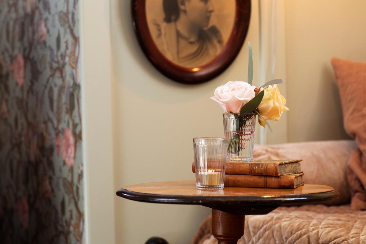 Strandvillan Hotell Och Bed & Breakfast Lysekil Buitenkant foto