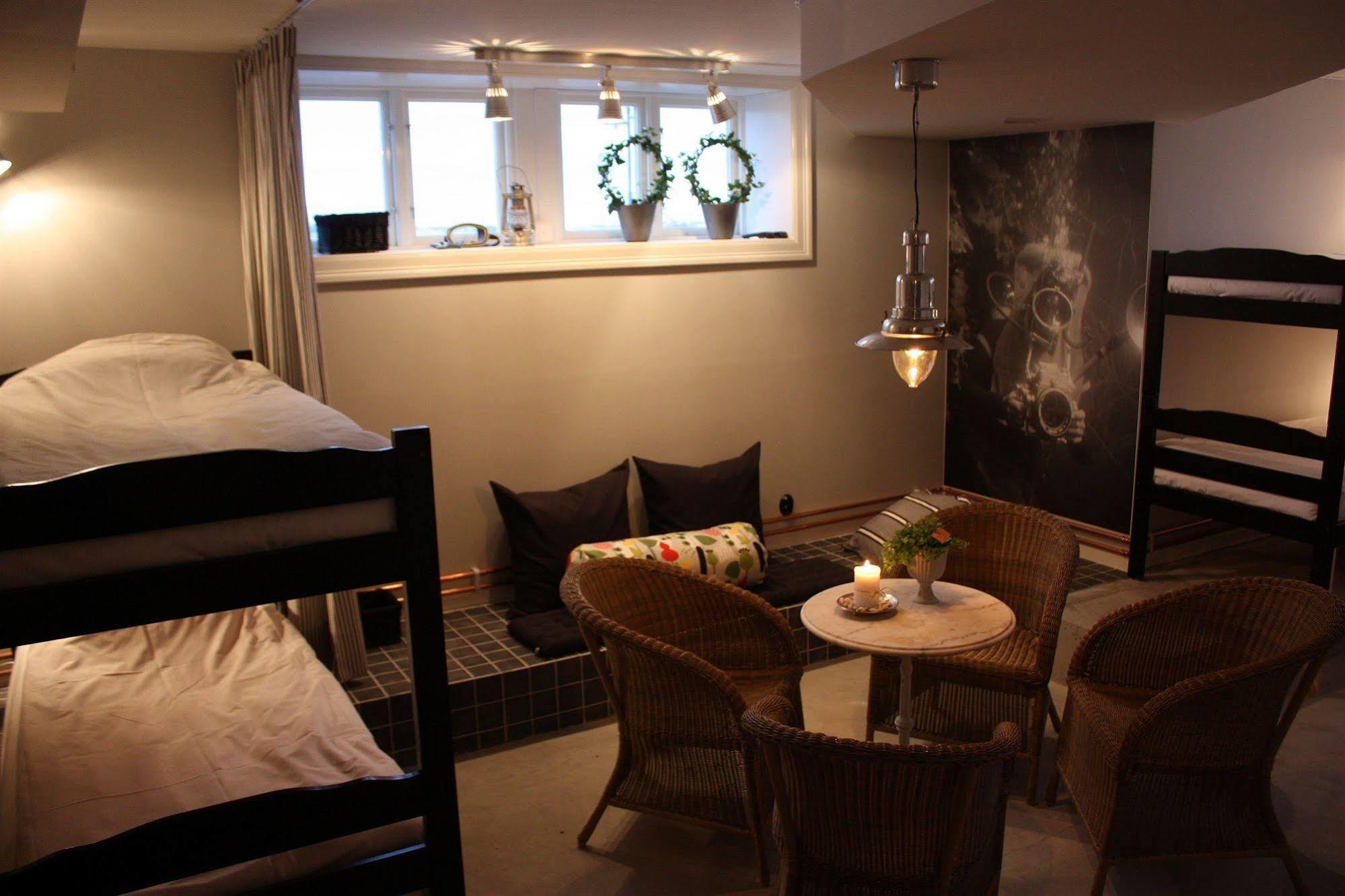 Strandvillan Hotell Och Bed & Breakfast Lysekil Buitenkant foto